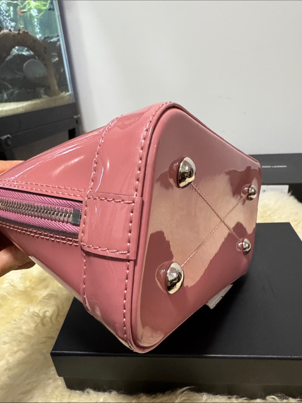 Louis Vuitton Pink Patent Alma Handbag with White Monogram Accents - Picture 5 of 11